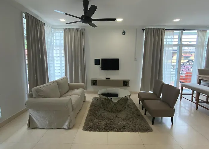 Casa Hijau