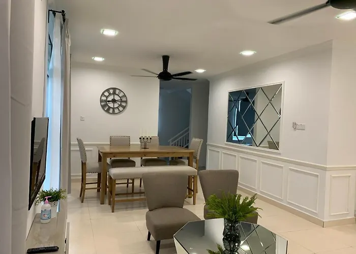 Casa Hijau